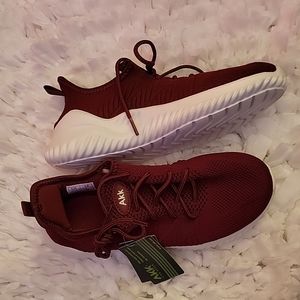 AKK women walking tennis shoe sneaker Memory Foam lightweight Wine Red sz 7 NEW…